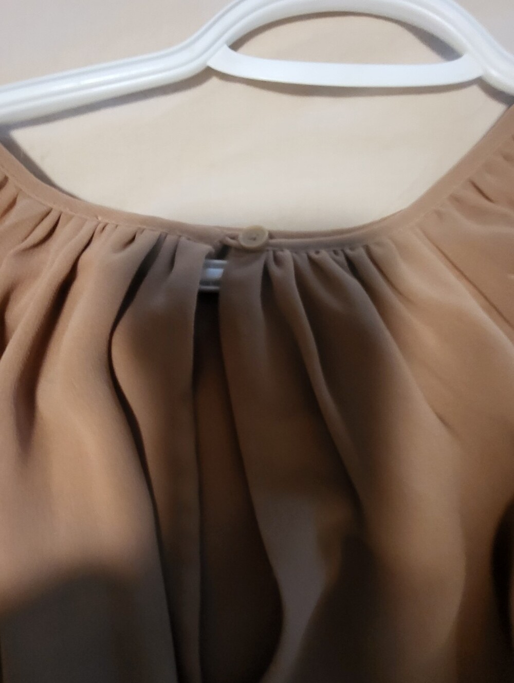 Womans Sheer Top - Picture 2 of 3